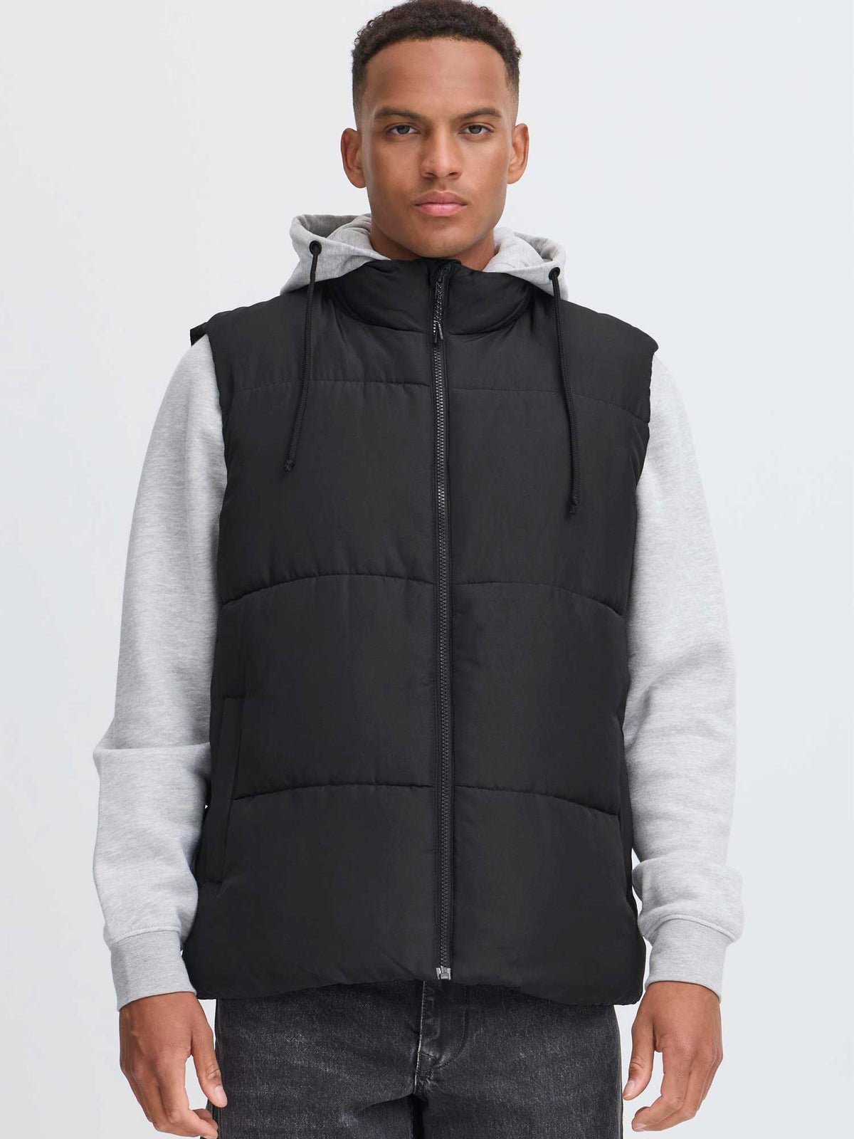 BLEND Елек BHELWIN vest w. jersey hood