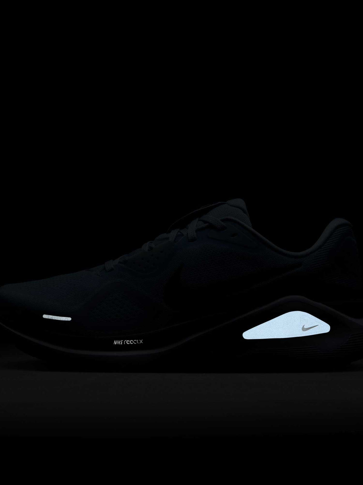 NIKE Обувки STRUCTURE 26