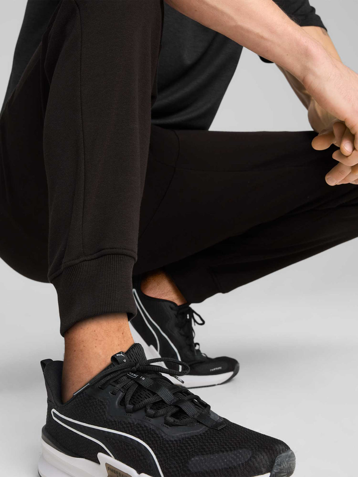 PUMA Спортно долнище M TAD ESSENTIALS French Terry Jogg