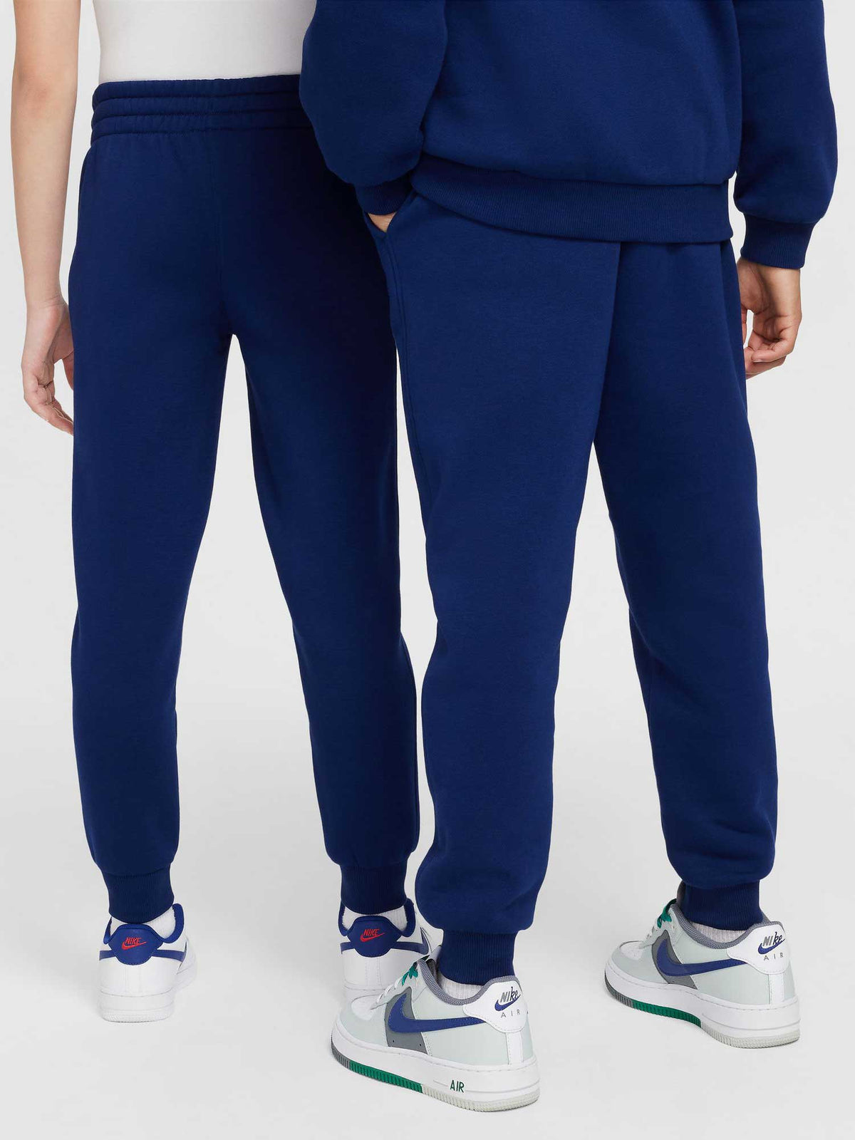 NIKE Спортно долнище Erling Haaland K NK CLUB FLC JGGR
