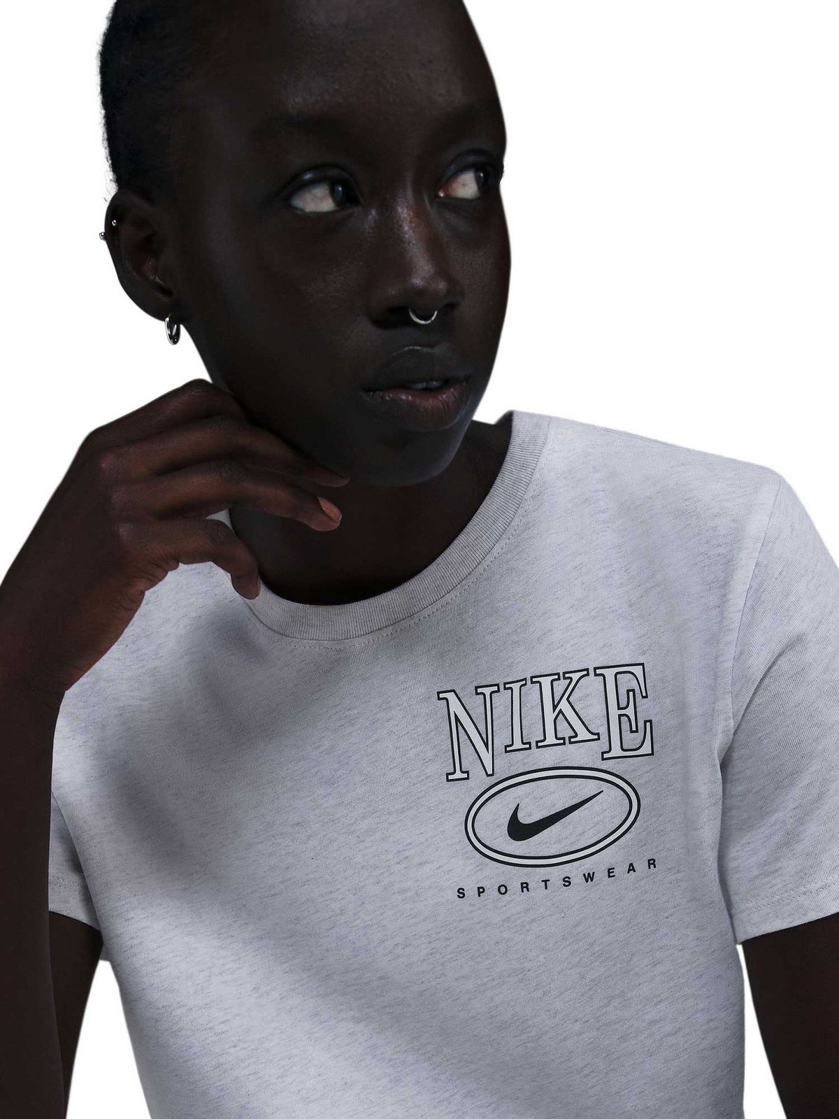 NIKE Тениска W NSW CLUB SS TEE CC