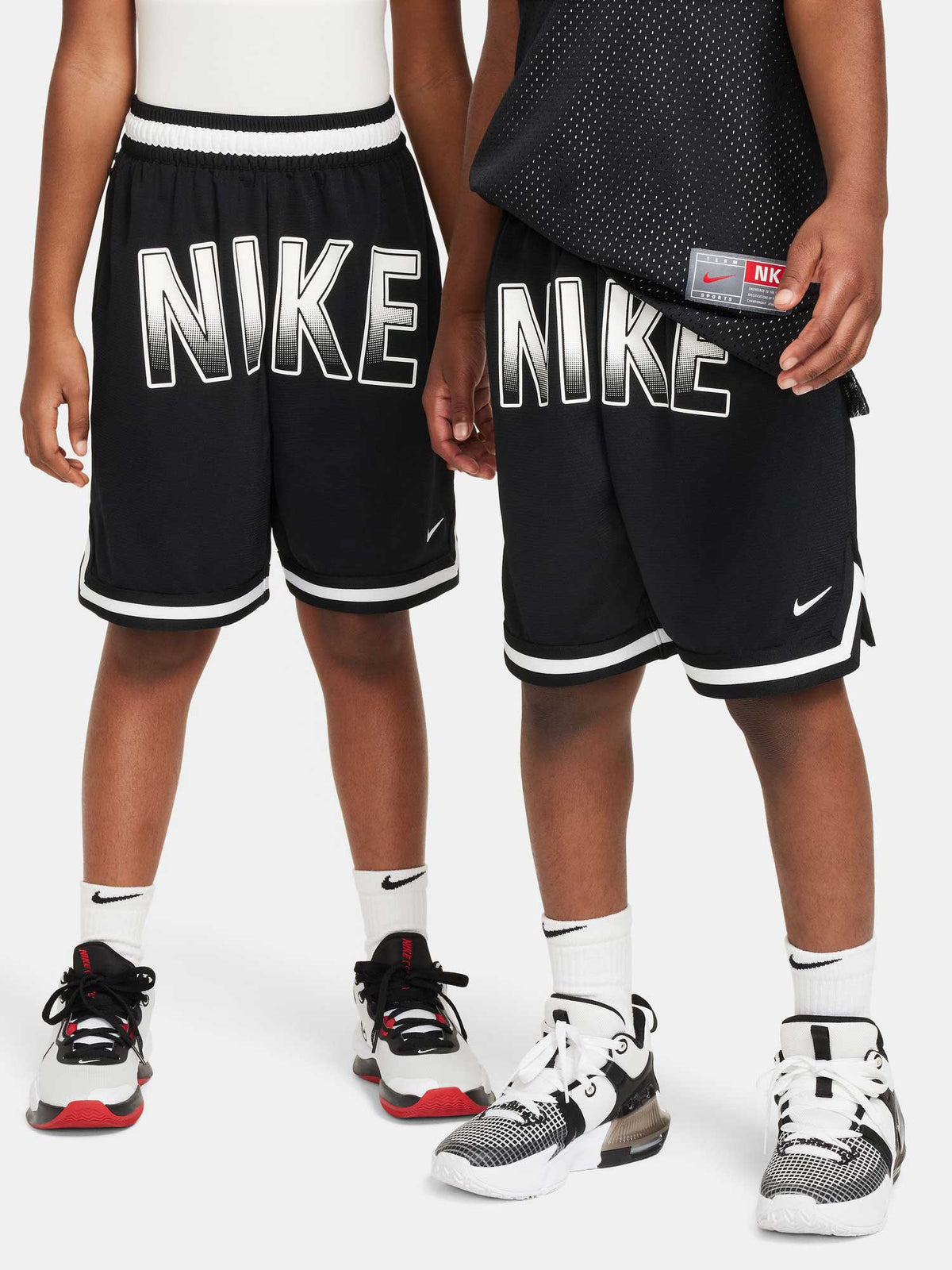 NIKE Къси панталони K NK C.O.B. DF DNA SHORT