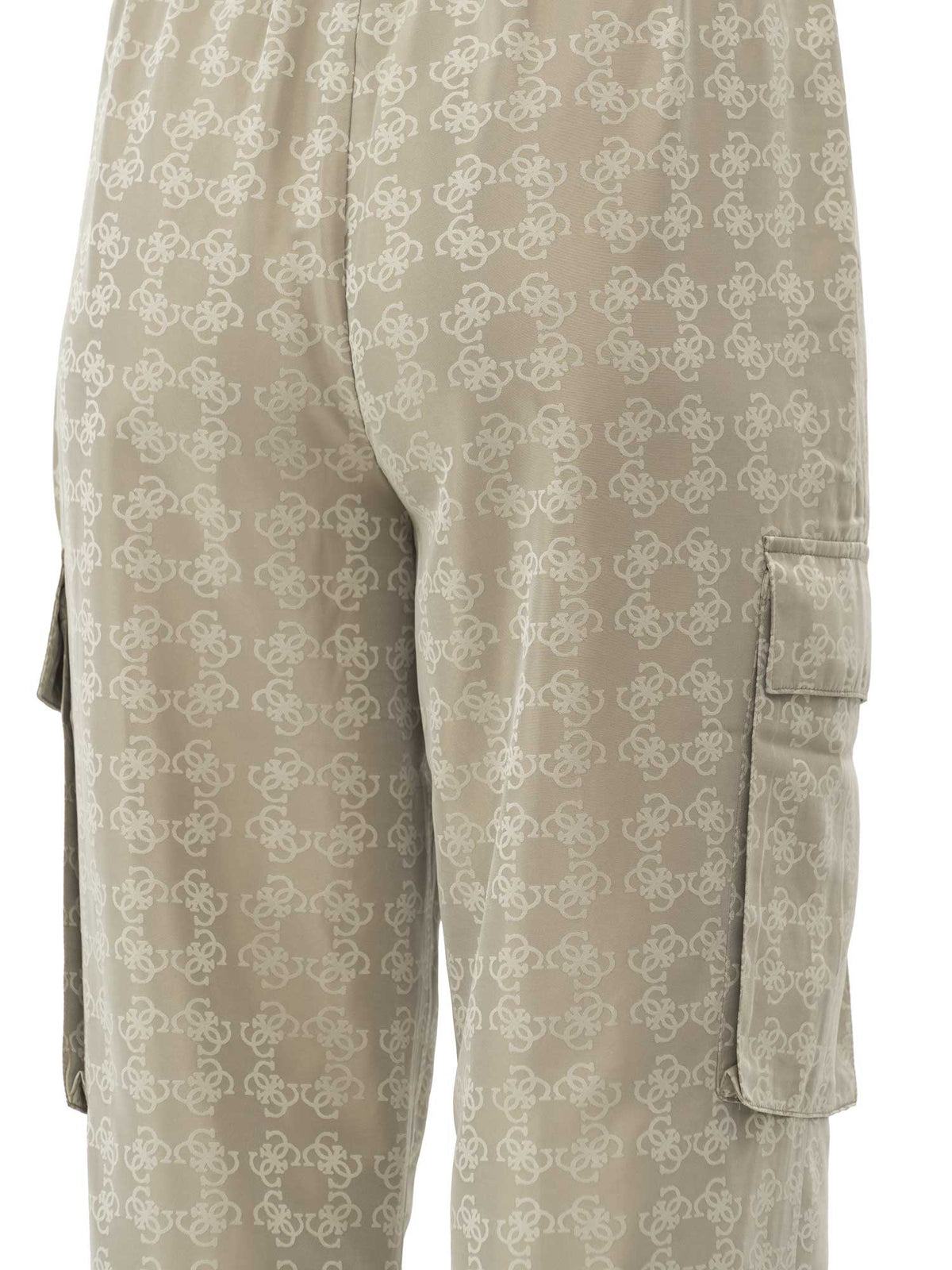 GUESS Спортно долнище 4G LOGO CARGO PANTS