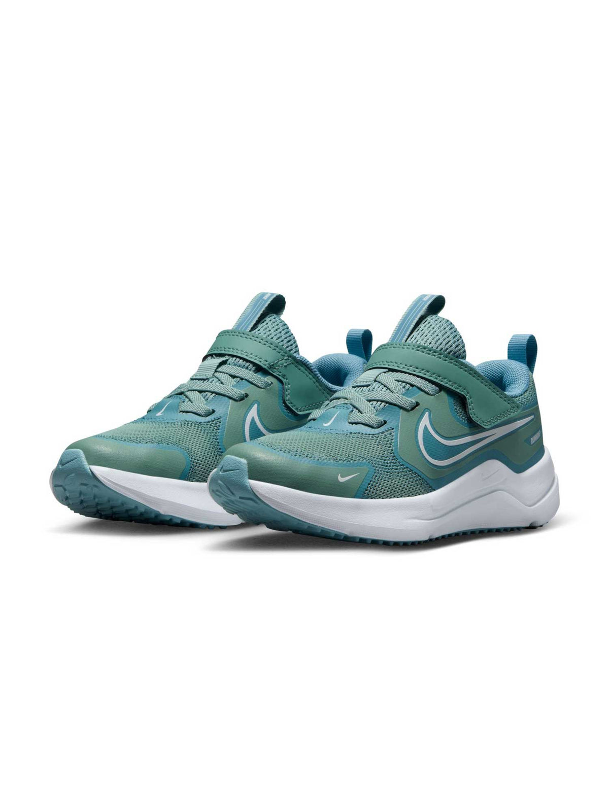 NIKE Обувки COSMIC RUNNER PSV