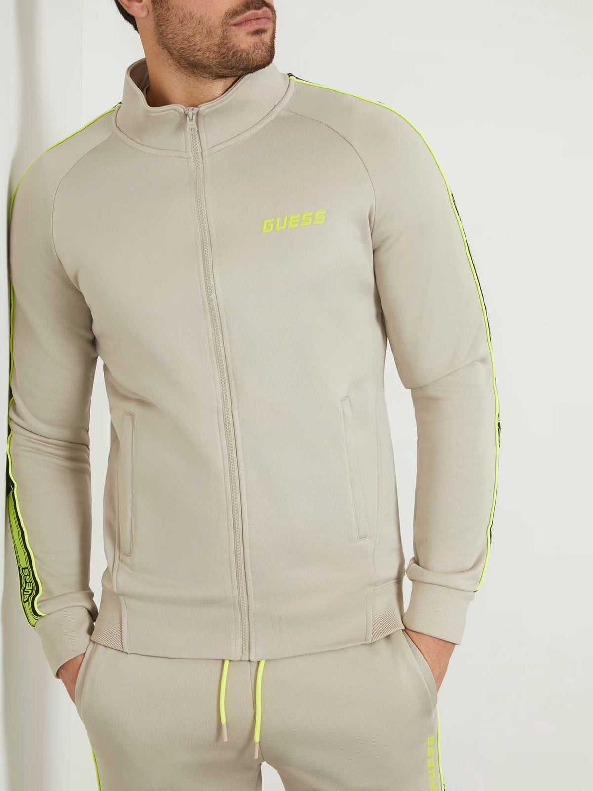 GUESS Спортно горнище KRISTOF FULL ZIP SWE