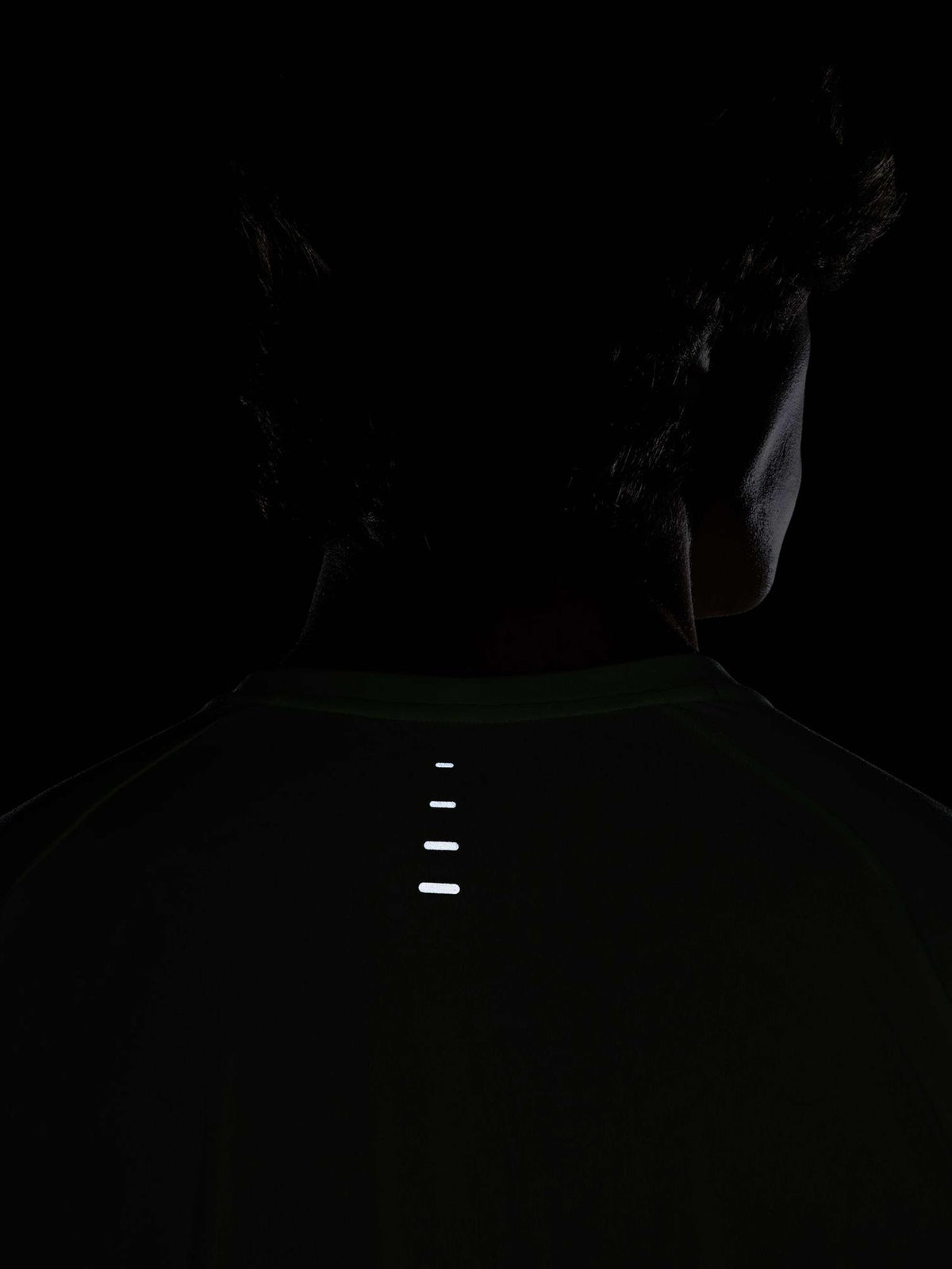 NIKE Тениска M NK DFADV STRIDE SS TOP