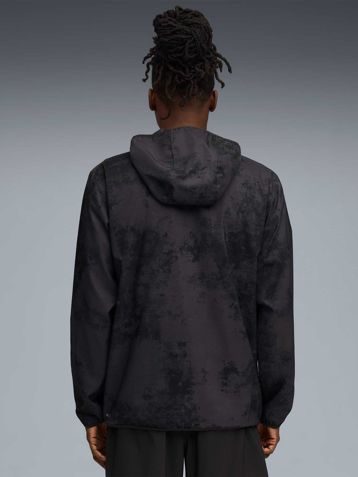 PUMA Ветровка M TAD ESSENTIAL AOP Woven Jacket